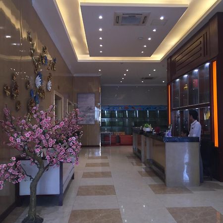 Apollo Hotel Rangun Zewnętrze zdjęcie