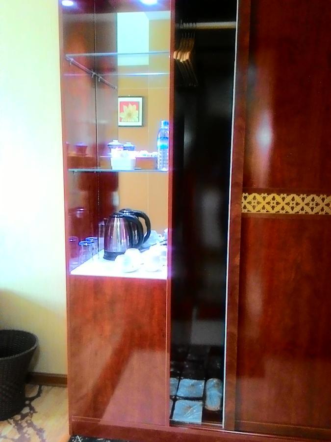 Apollo Hotel Rangun Zewnętrze zdjęcie