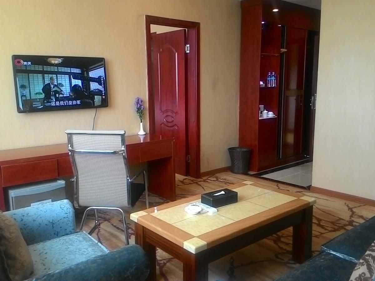 Apollo Hotel Rangun Zewnętrze zdjęcie